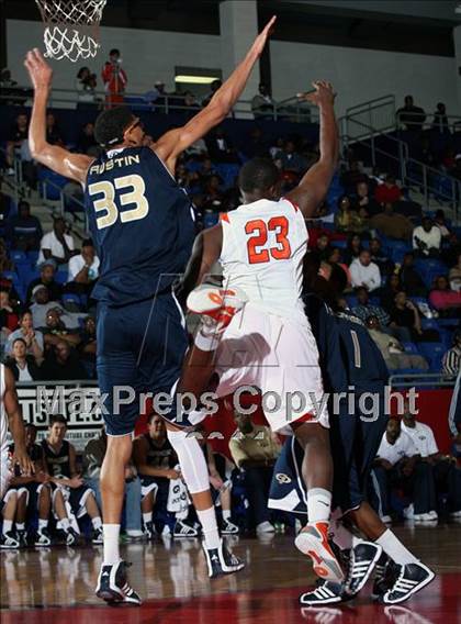 Thumbnail 2 in Hall vs. Grace Prep (Metroplex Thanksgiving Hoopfest) photogallery.