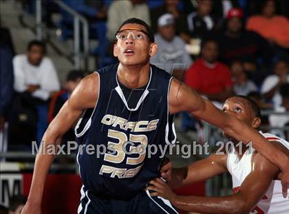 Thumbnail 2 in Hall vs. Grace Prep (Metroplex Thanksgiving Hoopfest) photogallery.