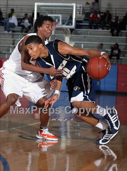 Thumbnail 1 in Hall vs. Grace Prep (Metroplex Thanksgiving Hoopfest) photogallery.