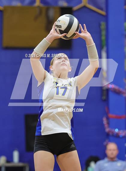 Thumbnail 3 in St. John Lutheran vs. St. John Paul II photogallery.