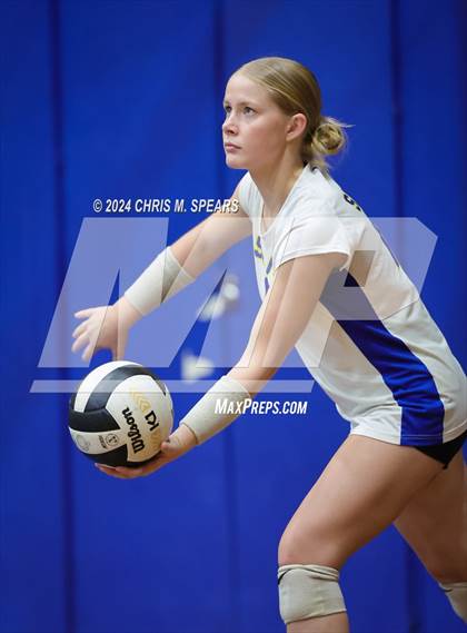 Thumbnail 1 in St. John Lutheran vs. St. John Paul II photogallery.