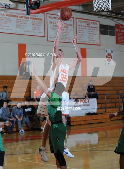 Thumbnail 2 in Polytechnic vs. Nogales (Pasadena Poly Tournament) photogallery.