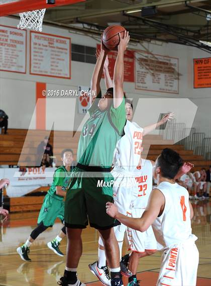 Thumbnail 2 in Polytechnic vs. Nogales (Pasadena Poly Tournament) photogallery.