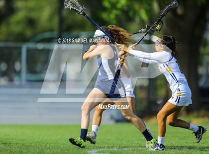 Thumbnail 3 in Birmingham vs Crescenta Valley photogallery.