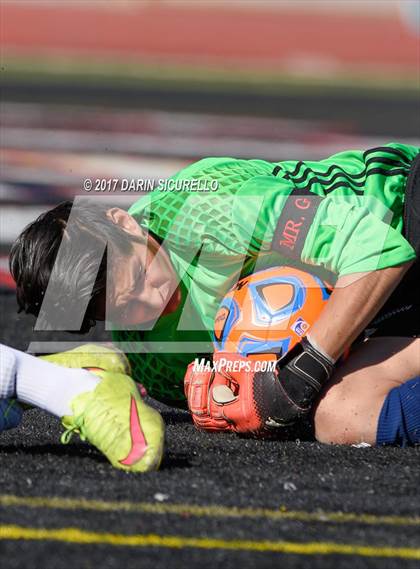Thumbnail 3 in Independence vs Chaparral (AIA 5A Quarterfinal Playoff) photogallery.