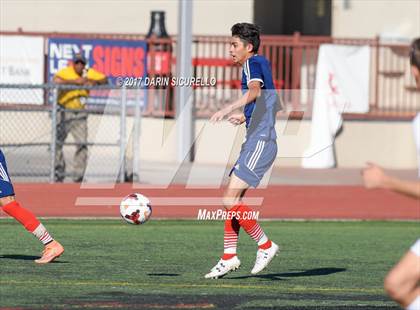 Thumbnail 3 in Independence vs Chaparral (AIA 5A Quarterfinal Playoff) photogallery.