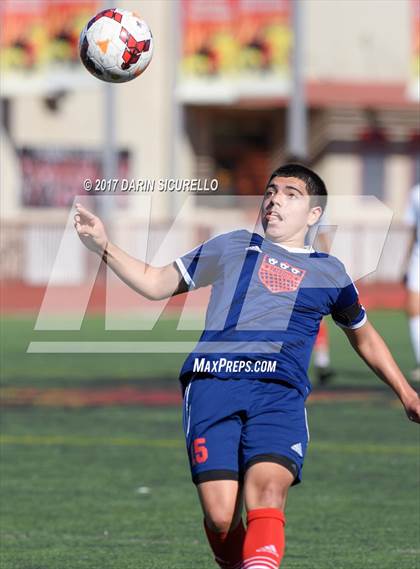 Thumbnail 2 in Independence vs Chaparral (AIA 5A Quarterfinal Playoff) photogallery.