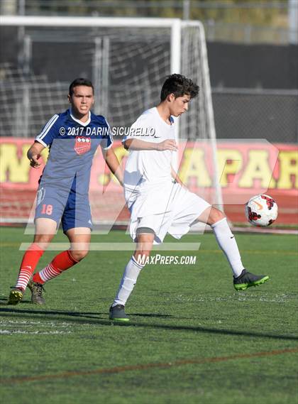 Thumbnail 2 in Independence vs Chaparral (AIA 5A Quarterfinal Playoff) photogallery.
