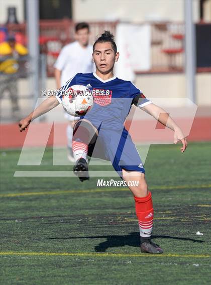 Thumbnail 3 in Independence vs Chaparral (AIA 5A Quarterfinal Playoff) photogallery.