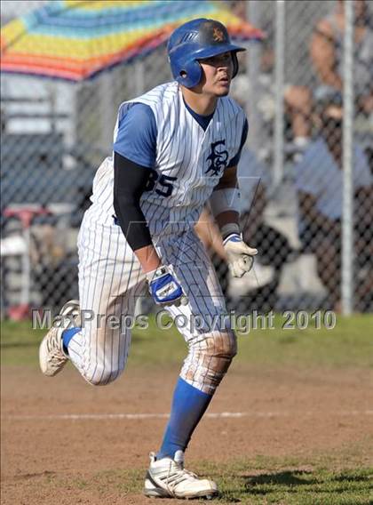 Thumbnail 1 in Montebello @ El Rancho photogallery.