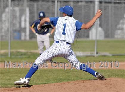 Thumbnail 2 in Montebello @ El Rancho photogallery.