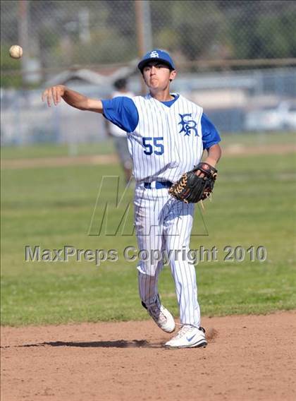 Thumbnail 1 in Montebello @ El Rancho photogallery.