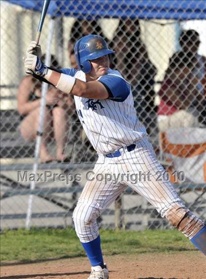 Thumbnail 3 in Montebello @ El Rancho photogallery.