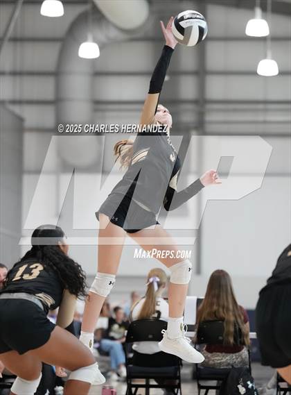 Thumbnail 3 in BVCHEA HomeSchool vs Dawson (Legends Invitational) photogallery.