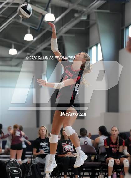 Thumbnail 2 in BVCHEA HomeSchool vs Dawson (Legends Invitational) photogallery.