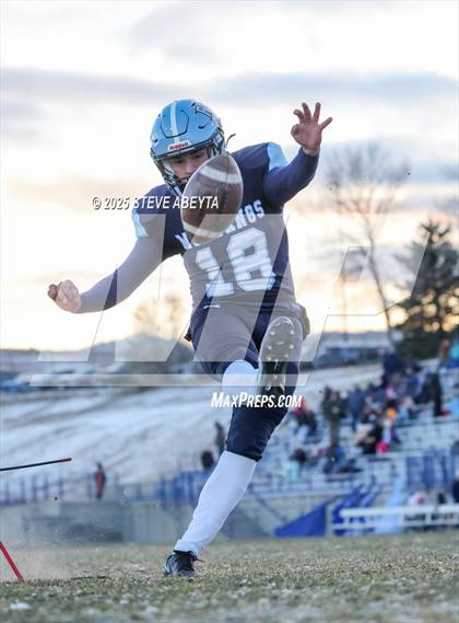 Thumbnail 3 in Mountain Vista @ Ralston Valley (CHSAA 5A Semifinals) photogallery.