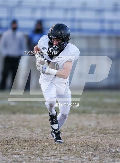 Thumbnail 3 in Mountain Vista @ Ralston Valley (CHSAA 5A Semifinals) photogallery.