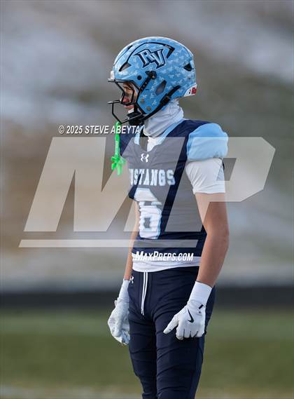 Thumbnail 1 in Mountain Vista @ Ralston Valley (CHSAA 5A Semifinals) photogallery.