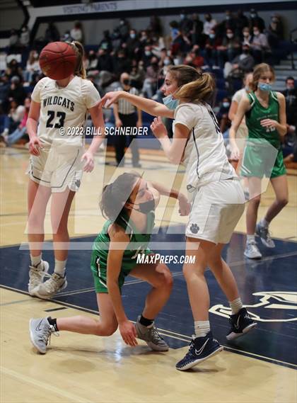 Thumbnail 3 in Archie Williams @ Marin Catholic photogallery.