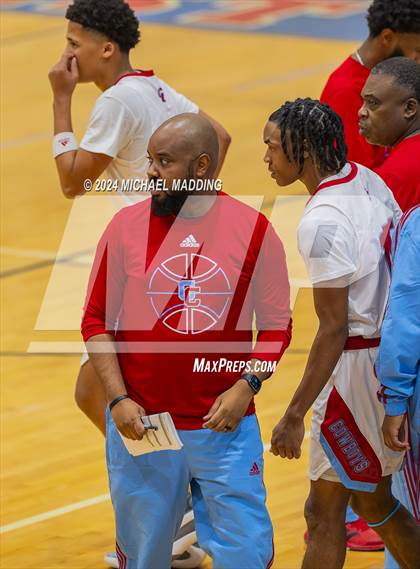 Thumbnail 1 in Carter vs White (Beaumont ISD/YMBL Basketball Tournament) photogallery.