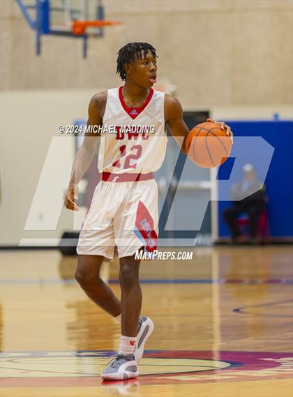 Thumbnail 2 in Carter vs White (Beaumont ISD/YMBL Basketball Tournament) photogallery.