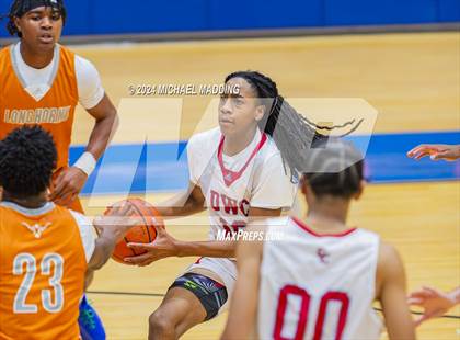 Thumbnail 1 in Carter vs White (Beaumont ISD/YMBL Basketball Tournament) photogallery.