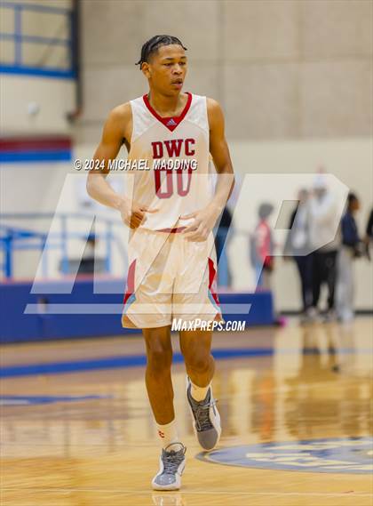 Thumbnail 2 in Carter vs White (Beaumont ISD/YMBL Basketball Tournament) photogallery.