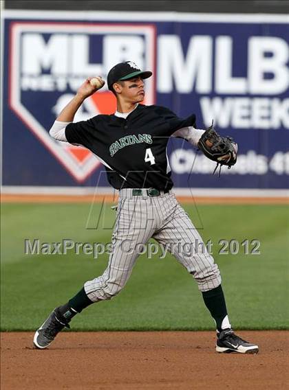 Thumbnail 3 in De La Salle vs. California (CIF NCS D1 Final) photogallery.