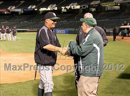 Thumbnail 3 in De La Salle vs. California (CIF NCS D1 Final) photogallery.