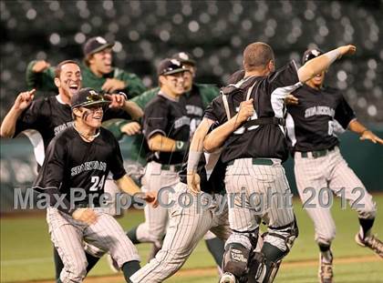 Thumbnail 3 in De La Salle vs. California (CIF NCS D1 Final) photogallery.