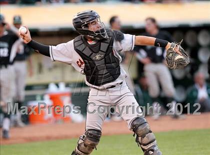 Thumbnail 3 in De La Salle vs. California (CIF NCS D1 Final) photogallery.