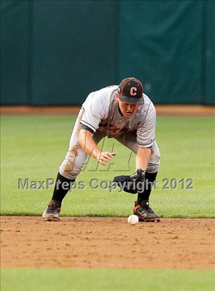 Thumbnail 2 in De La Salle vs. California (CIF NCS D1 Final) photogallery.