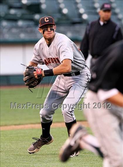 Thumbnail 1 in De La Salle vs. California (CIF NCS D1 Final) photogallery.