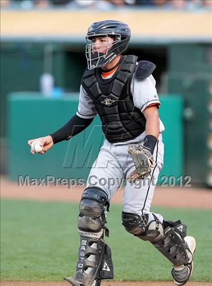 Thumbnail 1 in De La Salle vs. California (CIF NCS D1 Final) photogallery.