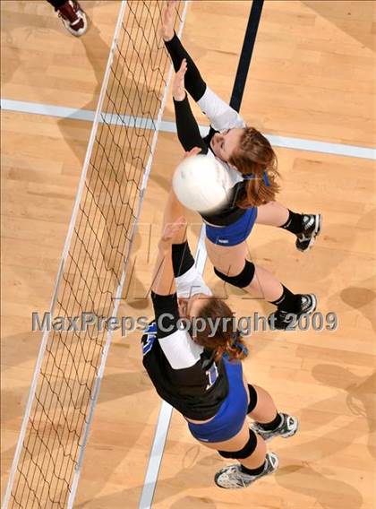 Thumbnail 3 in Tri-City Christian vs. Branson (CIF State D5 Final) photogallery.