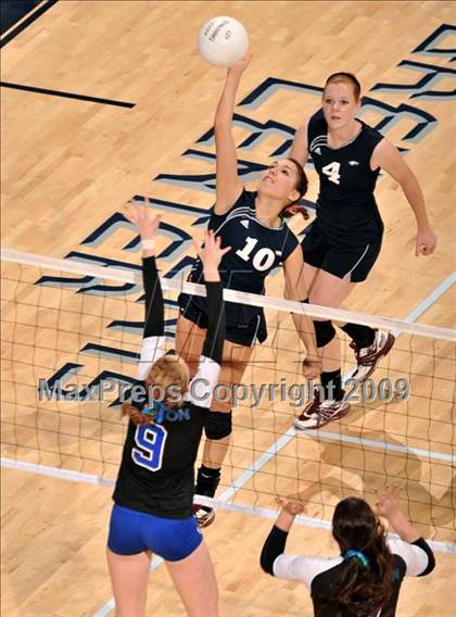 Thumbnail 3 in Tri-City Christian vs. Branson (CIF State D5 Final) photogallery.