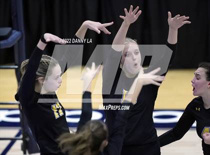 Thumbnail 3 in South Carroll vs. Clear Spring (MPSSAA Class 1A State Final) photogallery.