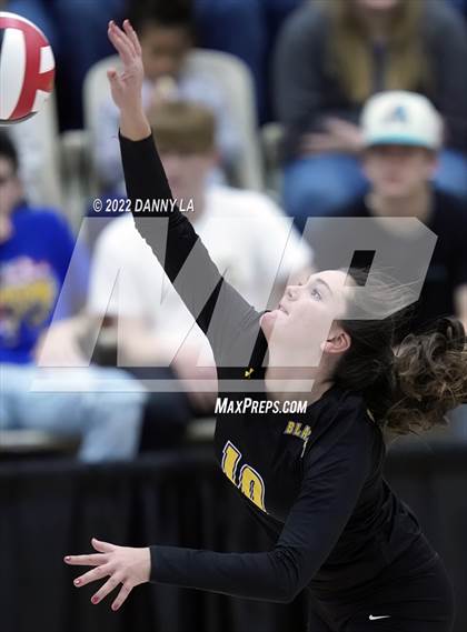 Thumbnail 2 in South Carroll vs. Clear Spring (MPSSAA Class 1A State Final) photogallery.