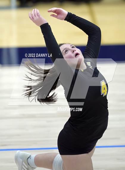 Thumbnail 2 in South Carroll vs. Clear Spring (MPSSAA Class 1A State Final) photogallery.