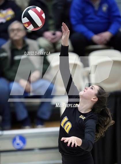 Thumbnail 2 in South Carroll vs. Clear Spring (MPSSAA Class 1A State Final) photogallery.