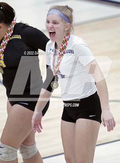 Thumbnail 2 in South Carroll vs. Clear Spring (MPSSAA Class 1A State Final) photogallery.