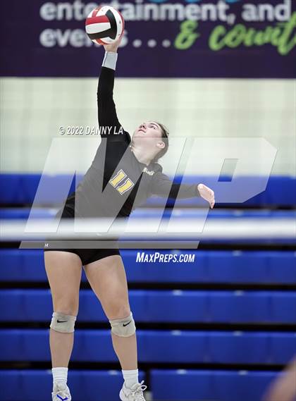 Thumbnail 2 in South Carroll vs. Clear Spring (MPSSAA Class 1A State Final) photogallery.