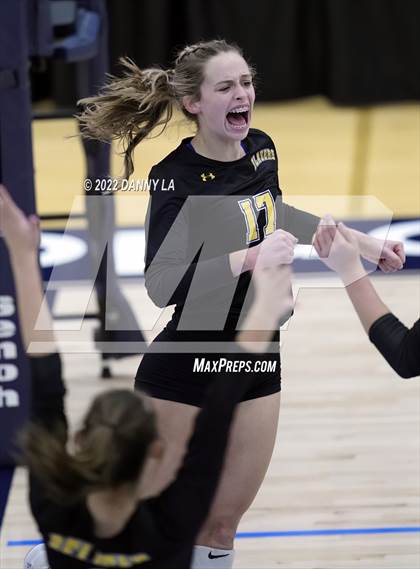 Thumbnail 2 in South Carroll vs. Clear Spring (MPSSAA Class 1A State Final) photogallery.