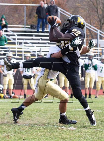 Thumbnail 3 in Red Bank Catholic @ Monmouth Regional photogallery.