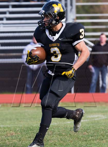 Thumbnail 3 in Red Bank Catholic @ Monmouth Regional photogallery.