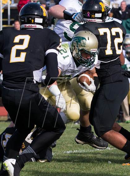 Thumbnail 3 in Red Bank Catholic @ Monmouth Regional photogallery.