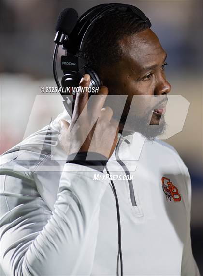 Thumbnail 1 in Fort Bend Bush @ Fort Bend Dulles photogallery.