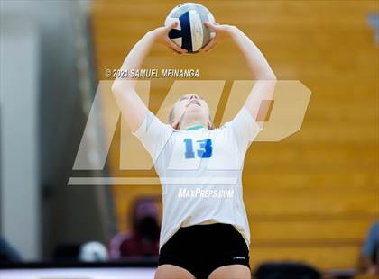 Thumbnail 3 in Millard North @ Omaha North photogallery.