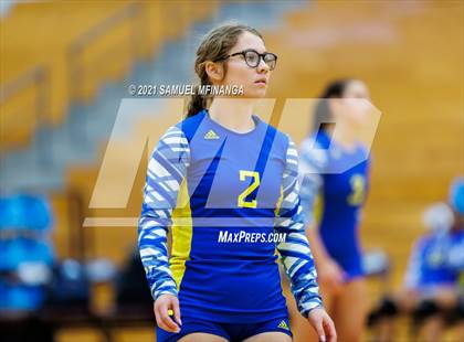 Thumbnail 2 in Millard North @ Omaha North photogallery.