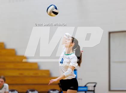 Thumbnail 3 in Millard North @ Omaha North photogallery.